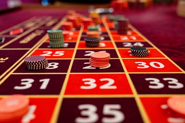 Mega Sevens slot game interface on nabung77 showing reel layout and seven-symbol cascade